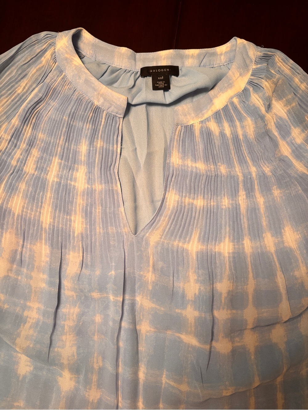 Halogen Blue and White Tie-Dye Pleated Keyhole Blouse XL